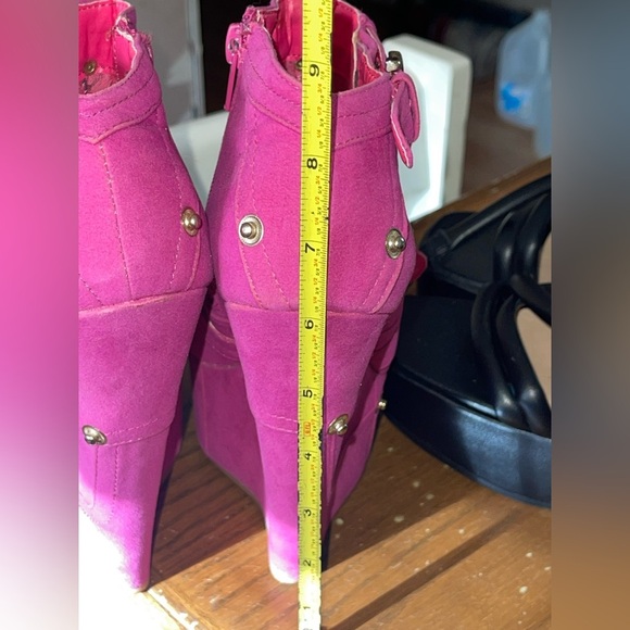 Machi Pink Suede Buckle Platform Booties - Picture 7 of 13
